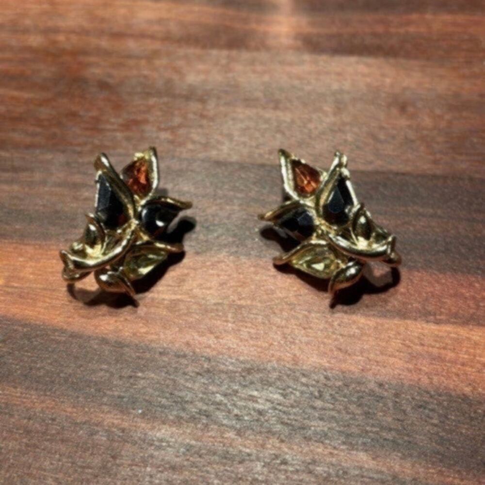 Clip on earrings